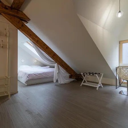 Central White Loft Penthouse Baden-Baden